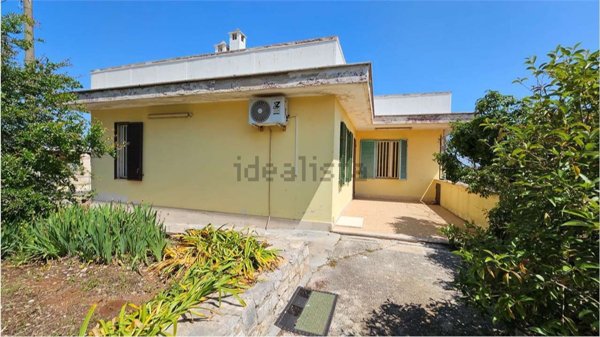 casa indipendente in vendita a Conversano