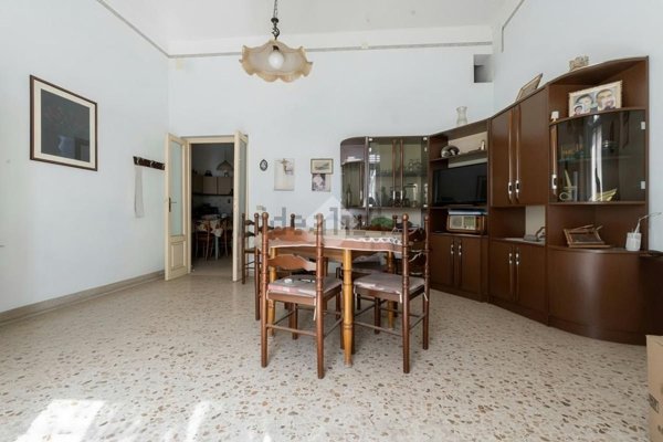 casa indipendente in vendita a Conversano
