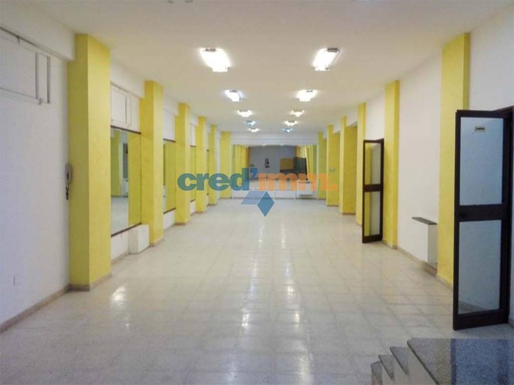 negozio in vendita a Corato