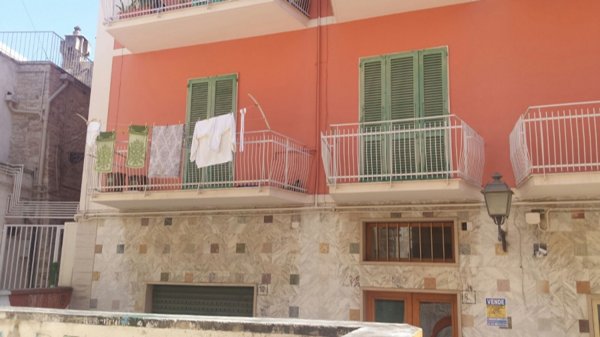 appartamento in vendita a Corato in zona Centro Storico