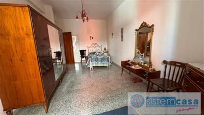 appartamento in vendita a Corato in zona Centro Storico