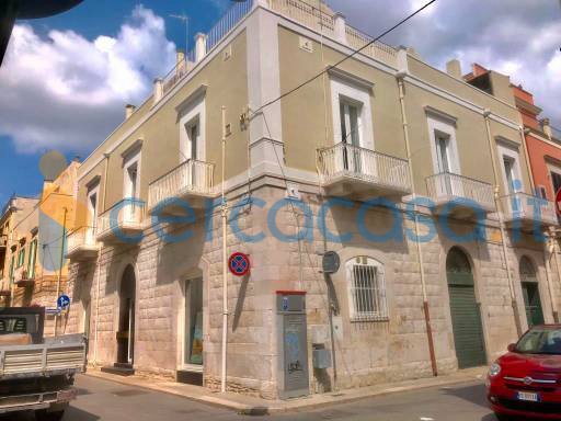 appartamento in vendita a Corato in zona Centro Storico