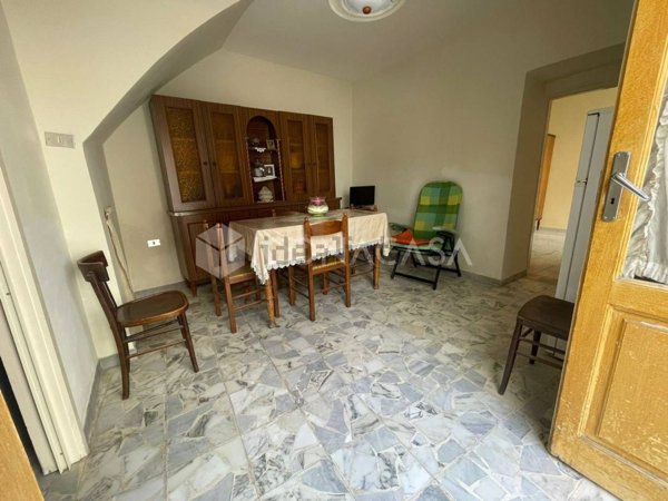 appartamento in vendita a Corato in zona Centro Storico