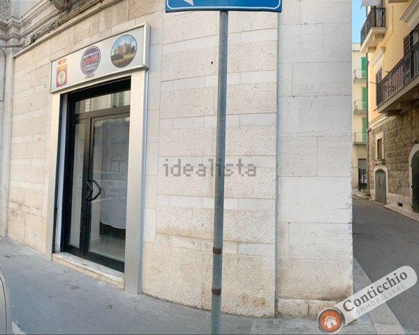 locale commerciale in vendita a Corato