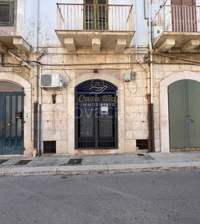 negozio in vendita a Corato