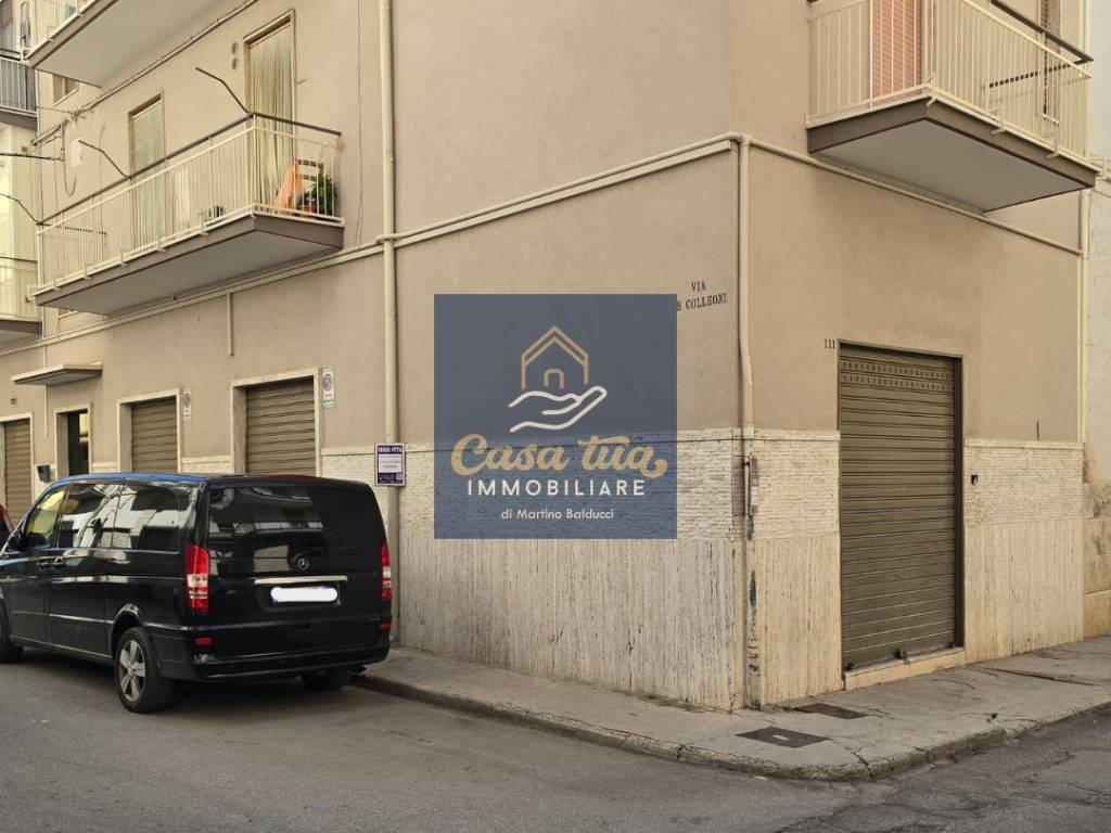 locale commerciale in vendita a Corato