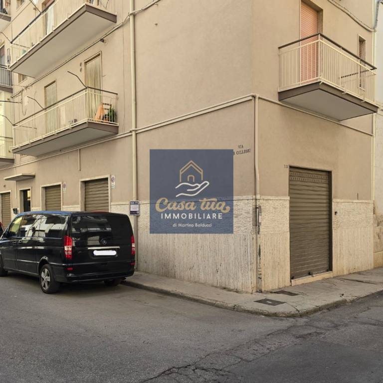 locale commerciale in vendita a Corato