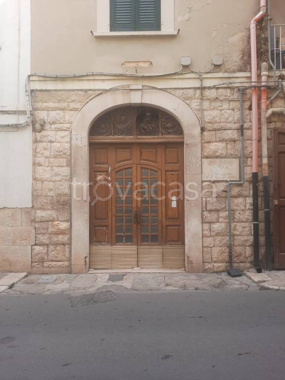 appartamento in vendita a Corato in zona Centro Storico