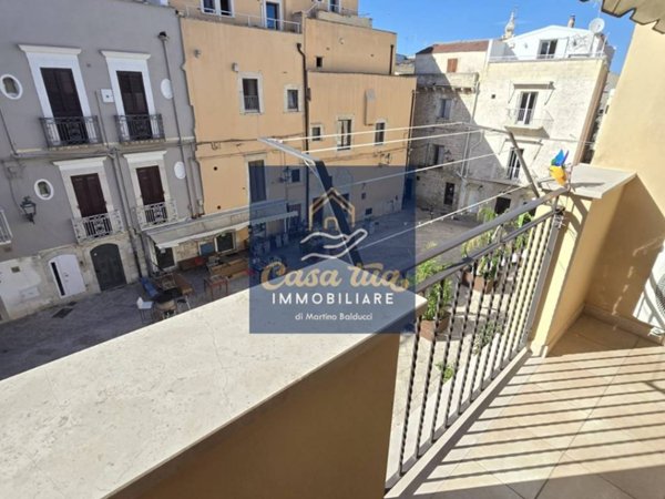appartamento in vendita a Corato in zona Centro Storico