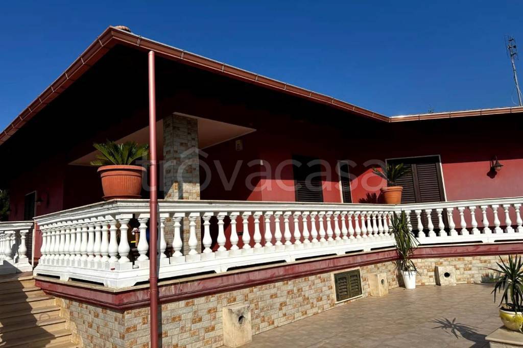 casa indipendente in vendita a Corato