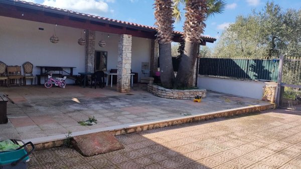 casa indipendente in vendita a Corato in zona Oasi di Nazareth