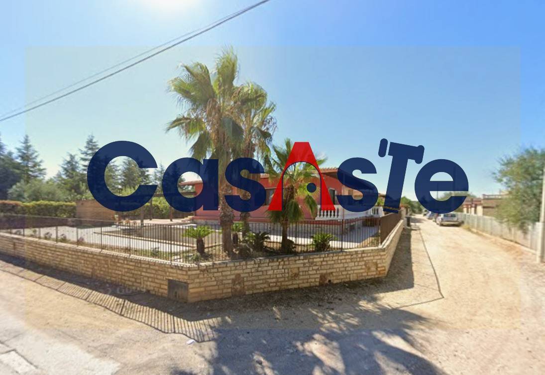 casa indipendente in vendita a Corato