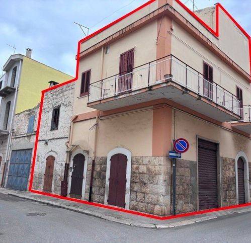 intera palazzina in vendita a Corato