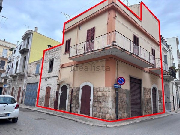 intera palazzina in vendita a Corato