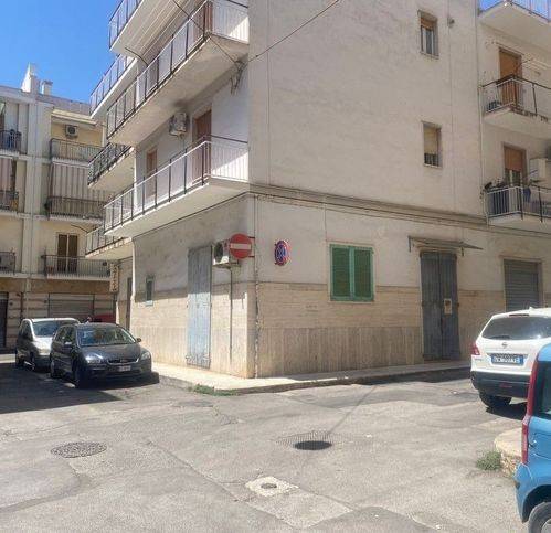 negozio in vendita a Corato
