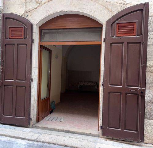 negozio in vendita a Corato