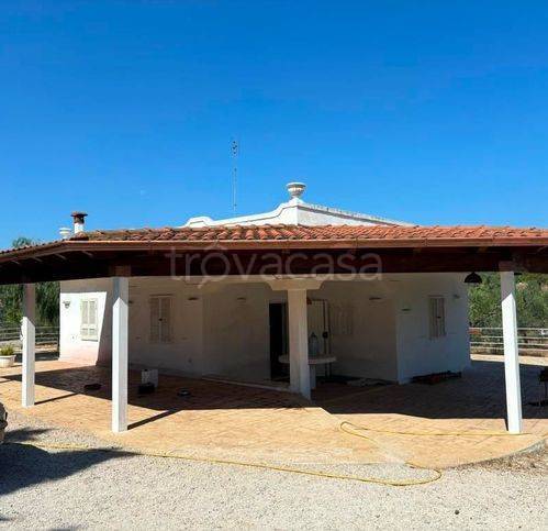 casa indipendente in vendita a Corato