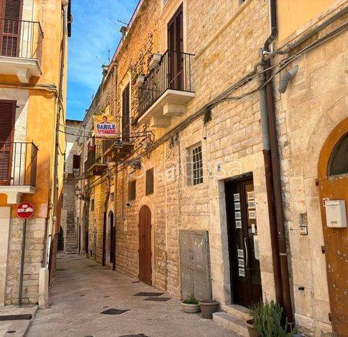 appartamento in vendita a Corato in zona Centro Storico