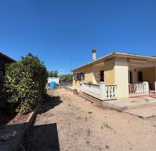 casa indipendente in vendita a Corato