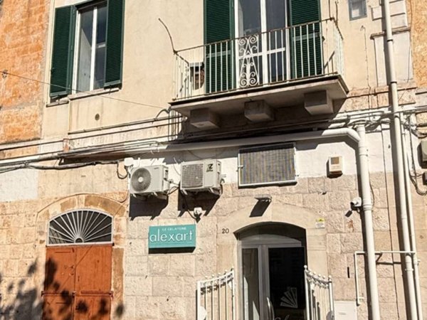 intera palazzina in vendita a Corato