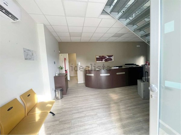 capannone in vendita a Corato