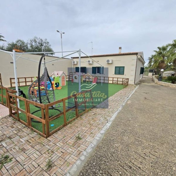 casa indipendente in vendita a Corato