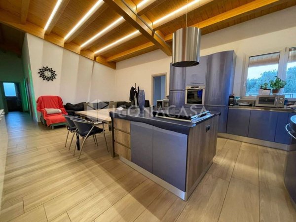 casa indipendente in vendita a Corato