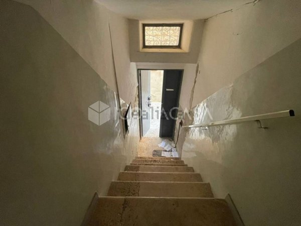 esavano in vendita a Corato