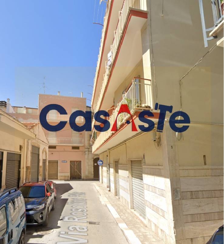appartamento in vendita a Corato in zona Centro Storico