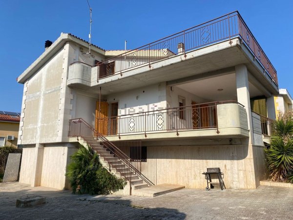 casa indipendente in vendita a Corato