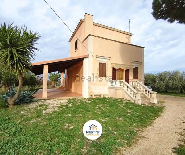 casa indipendente in vendita a Corato