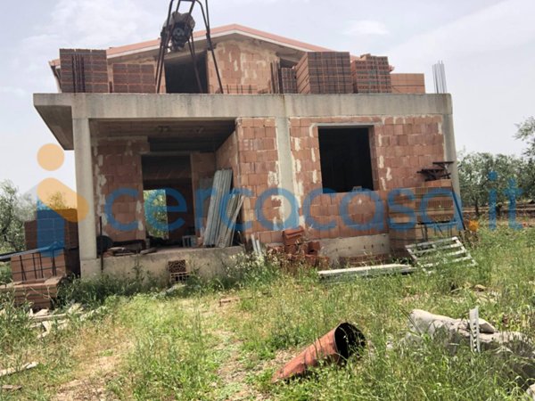 casa indipendente in vendita a Corato