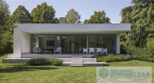 casa indipendente in vendita a Corato