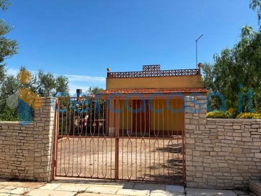 casa indipendente in vendita a Corato