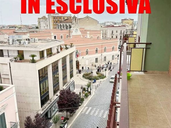 appartamento in vendita a Corato in zona Centro Storico