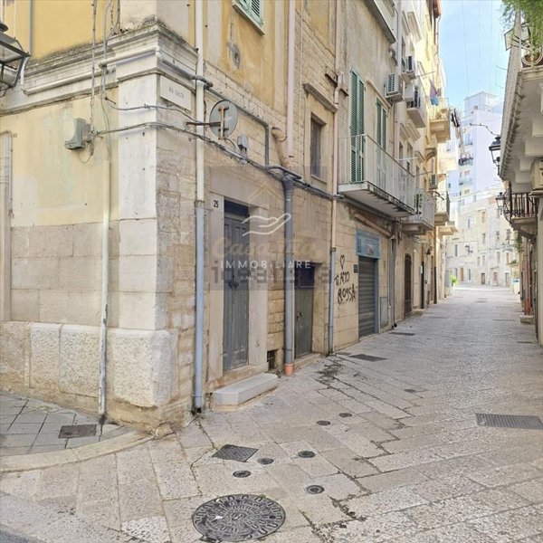 appartamento in vendita a Corato in zona Centro Storico
