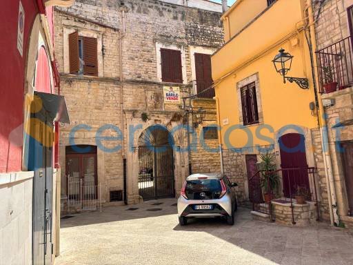 appartamento in vendita a Corato in zona Centro Storico