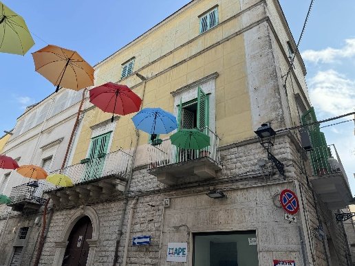appartamento in vendita a Corato in zona Centro Storico
