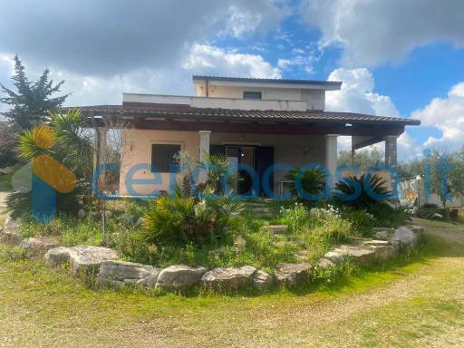 casa indipendente in vendita a Corato in zona Oasi di Nazareth