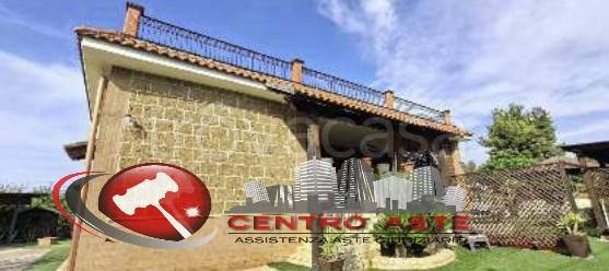 casa indipendente in vendita a Corato