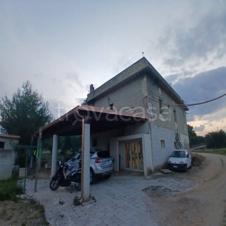 casa indipendente in vendita a Corato