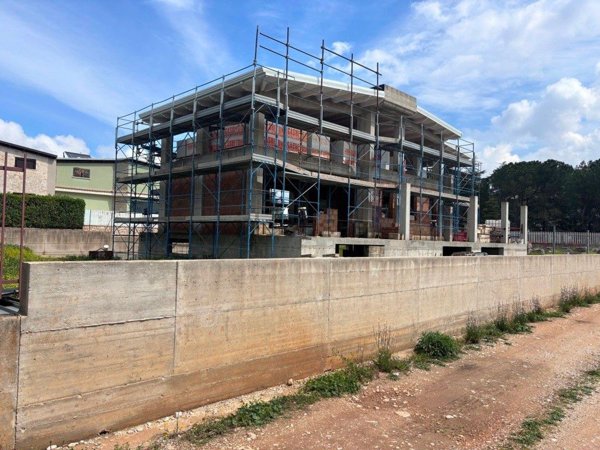 casa indipendente in vendita a Corato in zona Casa Messori