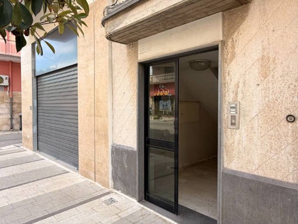 appartamento in vendita a Corato in zona Centro Storico