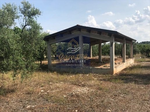 casa indipendente in vendita a Corato in zona Centro Storico