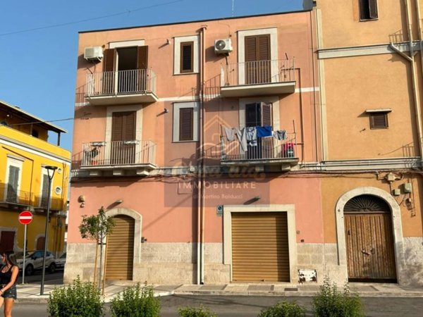 appartamento in vendita a Corato in zona Centro Storico