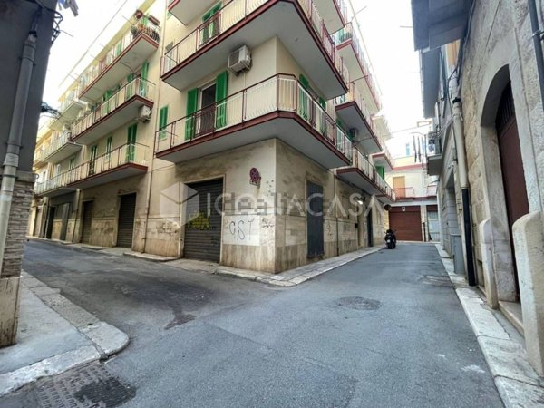 appartamento in vendita a Corato in zona Centro Storico