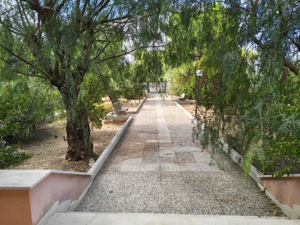 casa indipendente in vendita a Corato in zona Murgetta