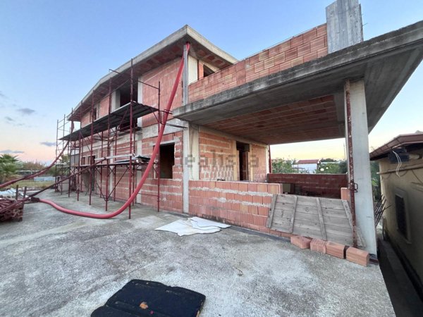 casa indipendente in vendita a Corato