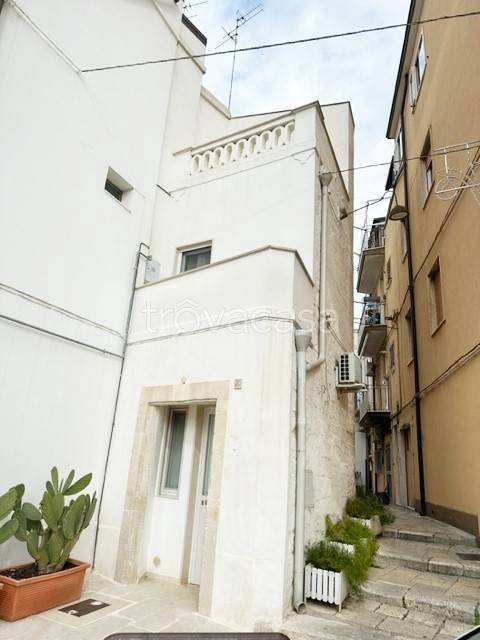 casa indipendente in vendita a Gioia del Colle