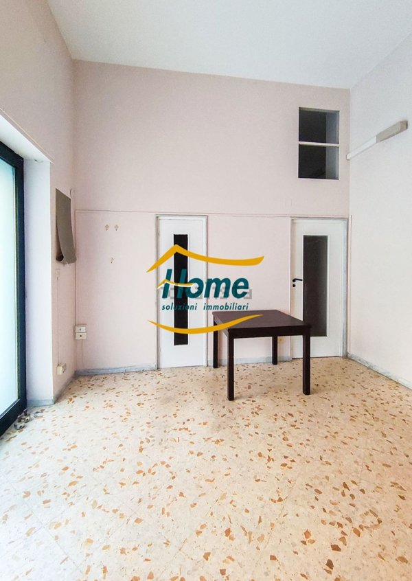 casa indipendente in vendita a Gioia del Colle